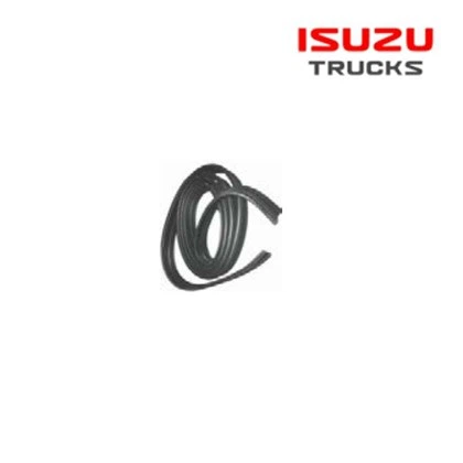 ISUZU   GLASS   RUN   LH